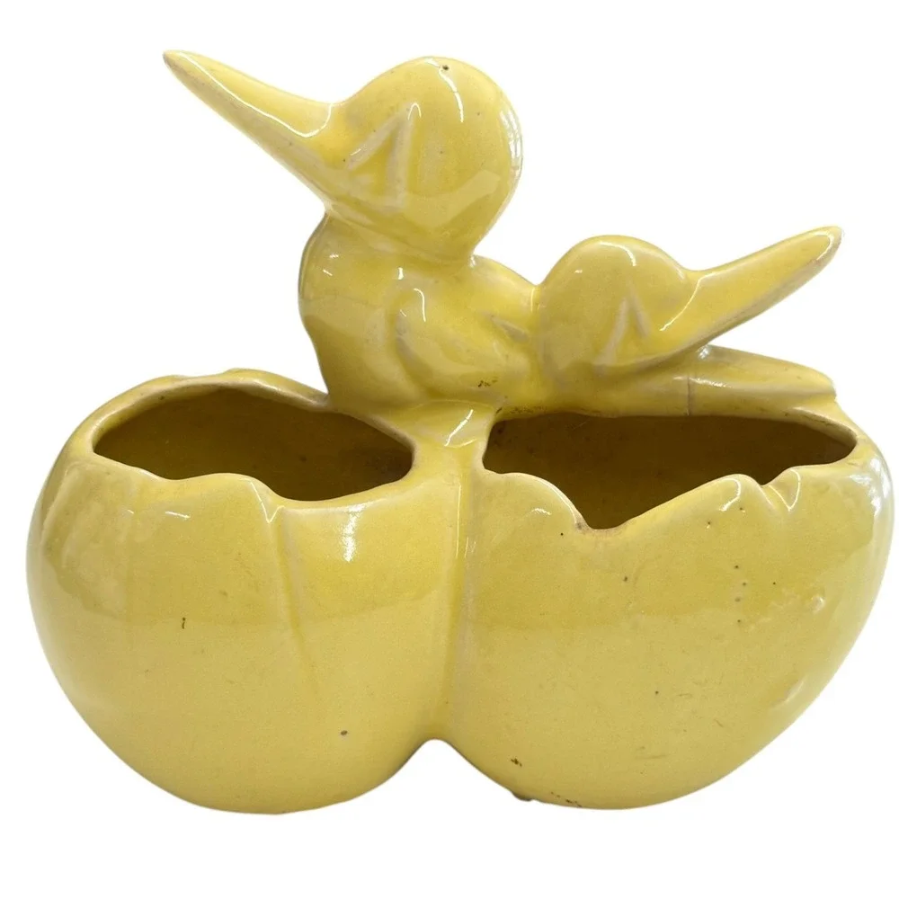 Mc Coy Duckling Egg Planter Unisex OS‎ Yellow Good Vintage Ceramic Kitsch MCM